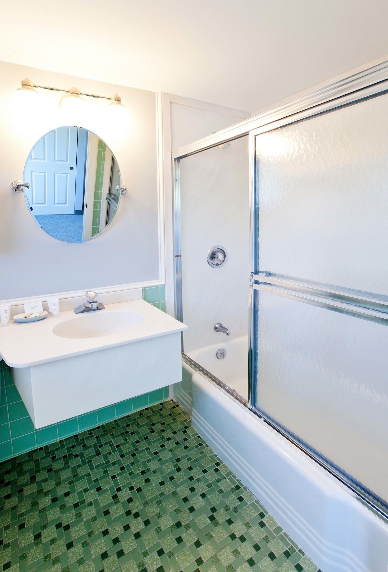 The Seaglass Inn & Spa Provincetown Bagian luar foto
